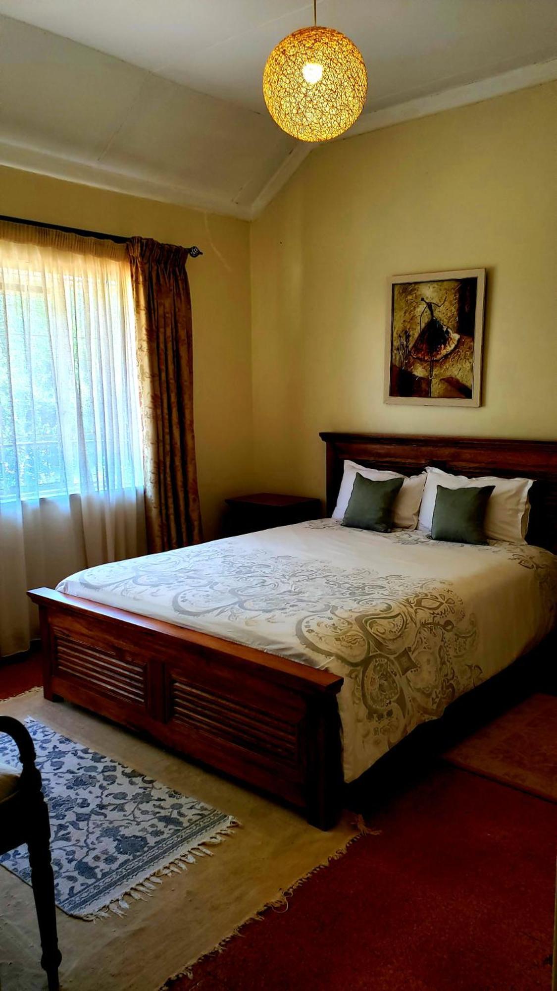 Отель Zereniti House Muyaka Экстерьер фото