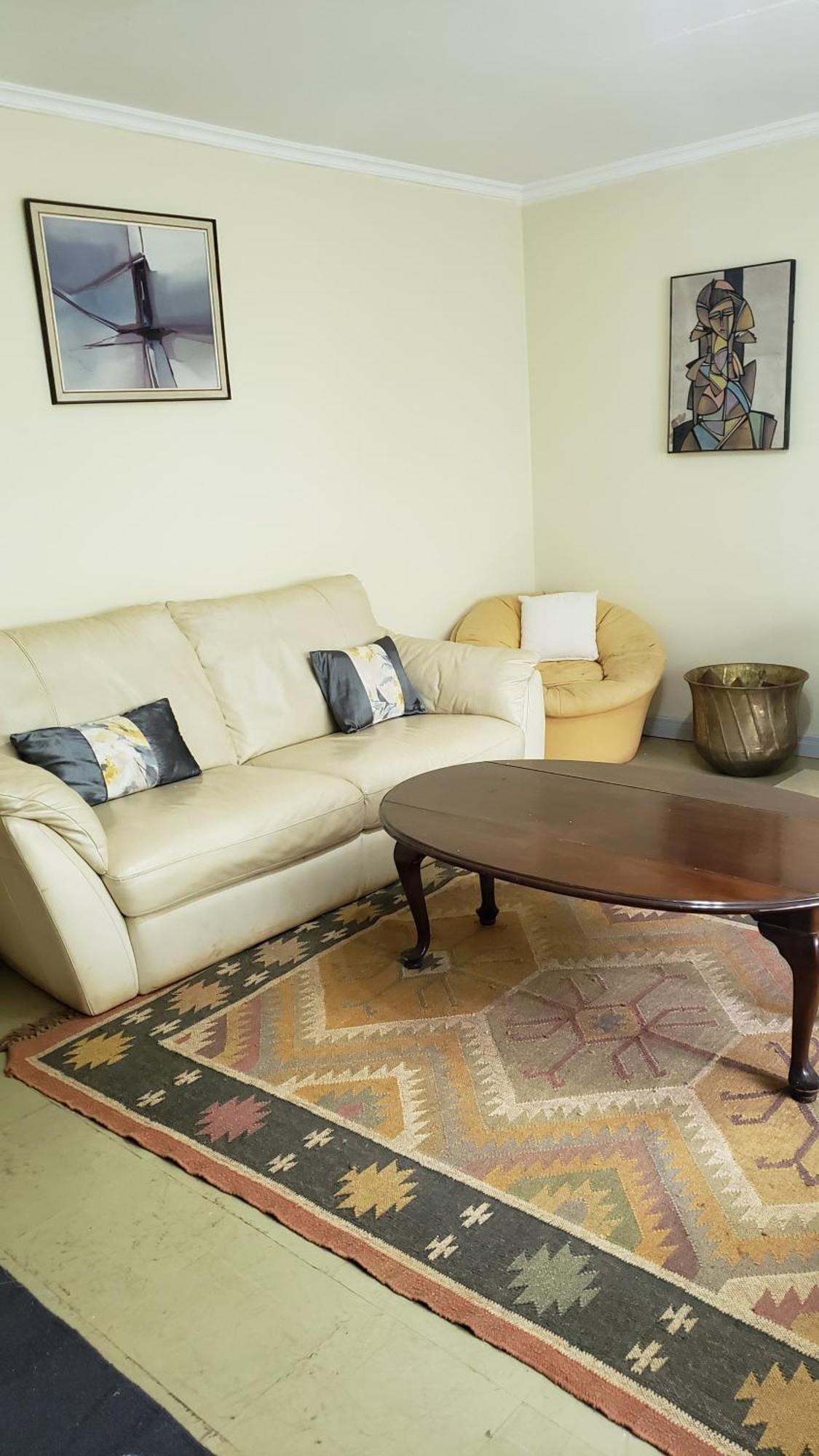 Отель Zereniti House Muyaka Экстерьер фото