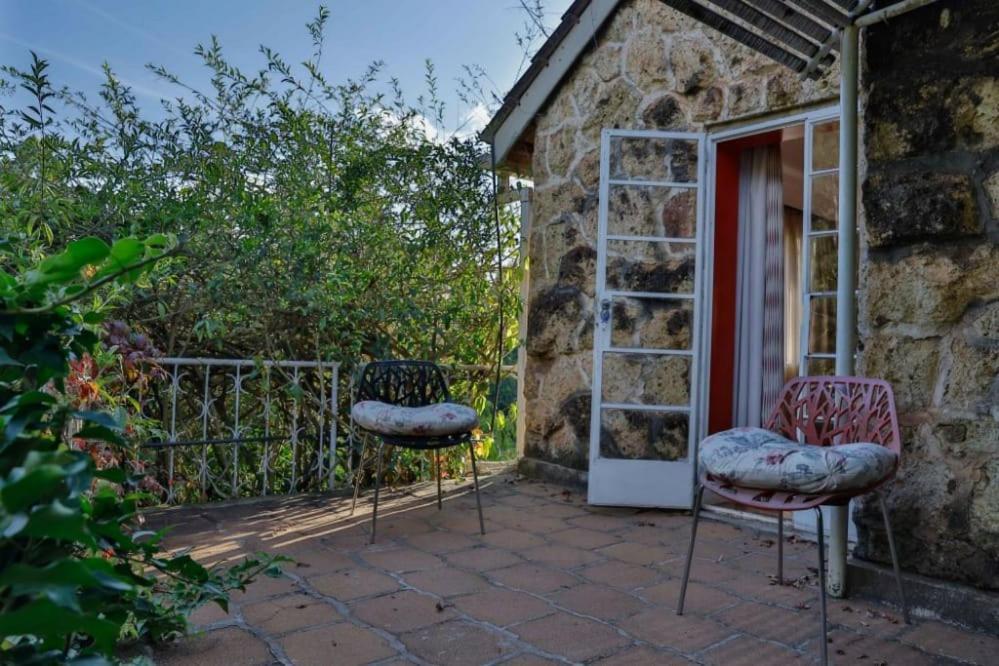 Отель Zereniti House Muyaka Экстерьер фото